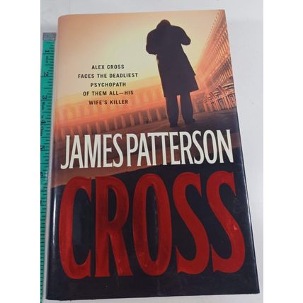 Cross (Alex Cross) - Hardcover/dust jacket By Patterson, James - GOOD 1st 2006