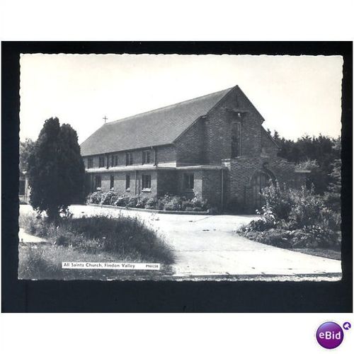 Sussex FINDON VALLEY Church Postcard (PN4238)