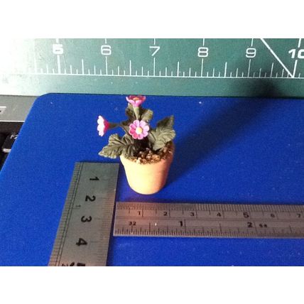 Plant with Dark Pink Flowers and Green Leaves 1:12th scale miniature