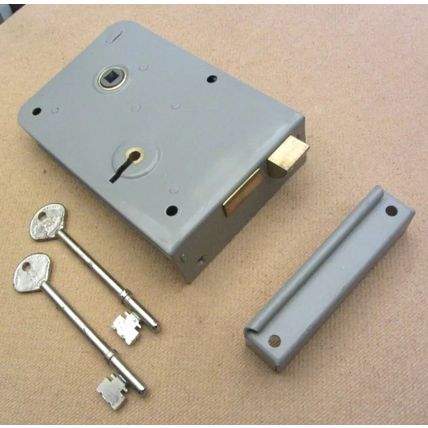 Vintage Door Lock 2 Lever Has 2 original Keys & Keeper RIGHT HANDED DOORS ONLY