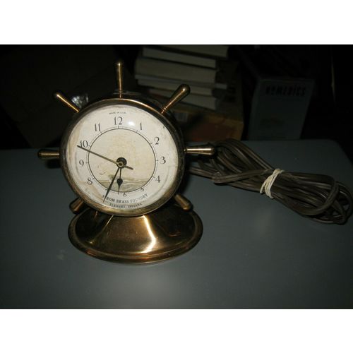 Vtg Advertising Brass Ships Wheel Strom Brass Foundry Electric Tabletop Clock