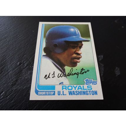 1982 Topps Card # 329A U.L. Washington Excellent-Mint (6) Kansas City Royals