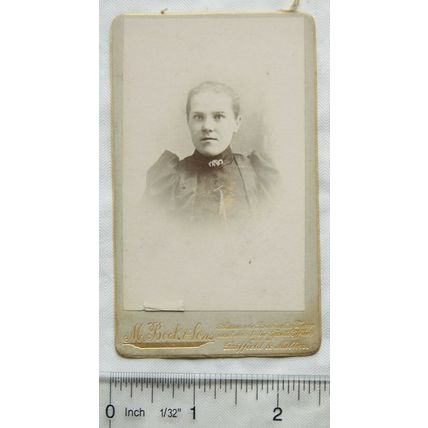 Carte-de-visite M. Boak & Sons, Bridlington Quay - lady