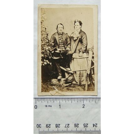 Carte-de-visite of an unhappy looking couple