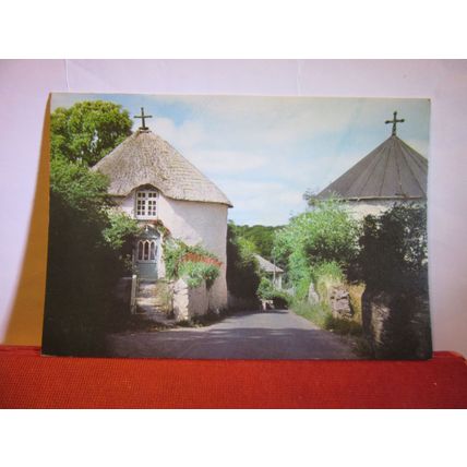 VERYAN ROUND HOUSES, CORNWALL unused postcard by D E M Thomas dated 1970 =