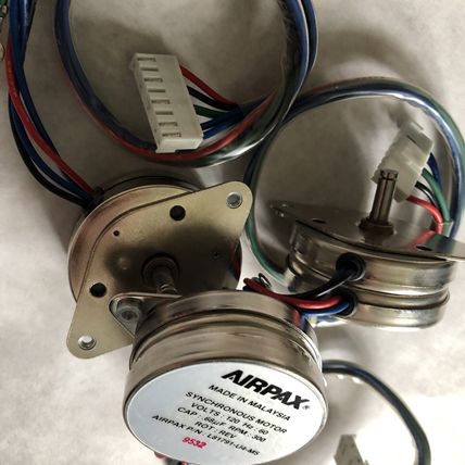 NEW LOT 3 AIRPAX L81791-U4-M5 ,9532 SYNCHRONOUS MOTOR 120V.68UF CAP 300RPM,BE