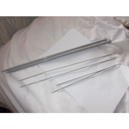 KNITTING NEEDLE S 3 PAIRS AS PHOTO SHOWS