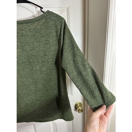 Corvia Sz Medium M Sweater/Blouse Green 3/4 Sleeve Shirt W/Knotted Front Design