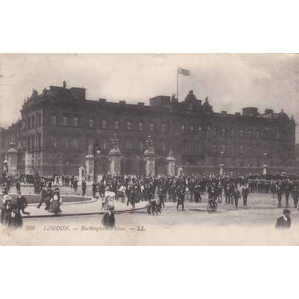 EC921 LONDON -BUCKINGHAM PALACE. LL PRINTED POSTCARD