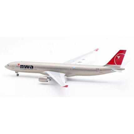 A330-323 NORTHWEST AIRLINES N806NW W/STAND WB MODELS B333806NW 1/200