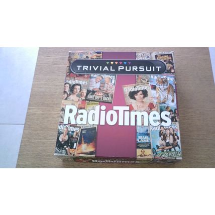 TRIVIAL PURSUIT: RADIO TIMES EDITION ( Hasbro Gaming) 2014
