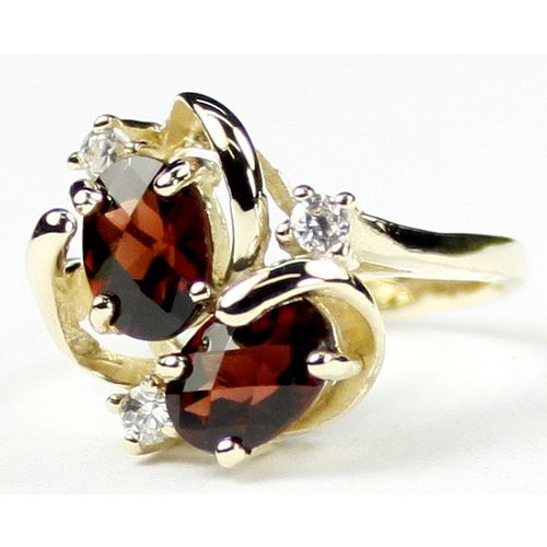 Mozambique Garnet, 10KY Gold Ring, R016