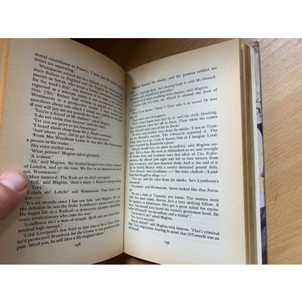 1973 MAURICE EDELMAN "DISRAELI IN LOVE" FICTION HARDBACK BOOK (P3)