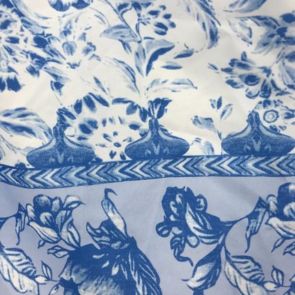 Maldila V-Neck Bohemian Maxi Dress Blue White Floral NWT Size Small Fit Flare