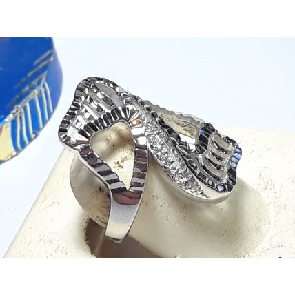 Round .08cttw graduated CZ Double open Heart Etched Sterling Silver Ring #18519