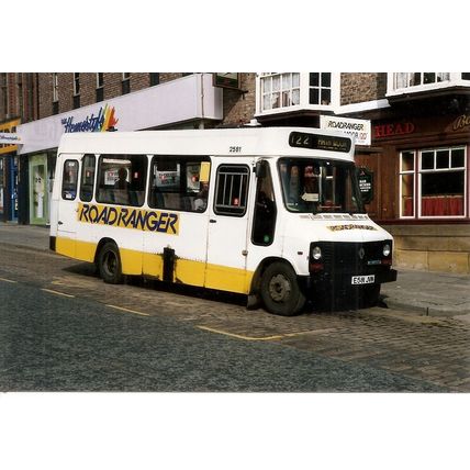 Colour Photograph of United Automobile Services Ltd. - E581 JVN