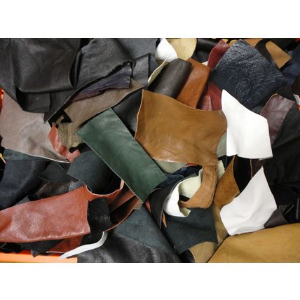 Craft pack of leather scraps 450g mixed colours ZX006