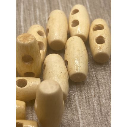 16mmx7mm Tiny Natural Wood Toggle Buttons for Dolls Clothes Baby Duffle Cardigan