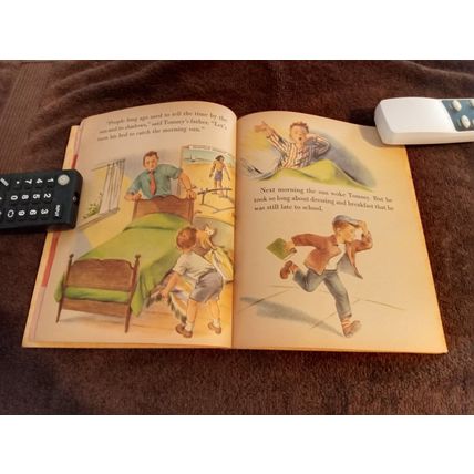 Little Golden Book How To Tell Time By Jane Watson (F) Edition VG+ Shape 1957