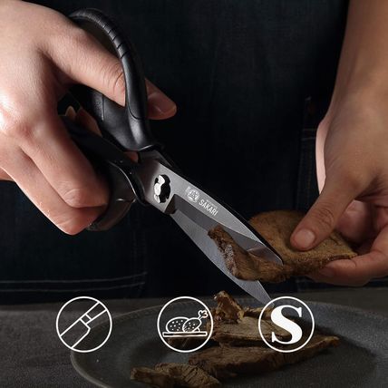 MITSUMOTO SAKARI Japanese Kitchen Scissors, All Purpose, Black Titanium Plated H