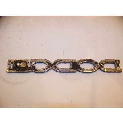 1971 DODGE CHALLENGER TRUNKLID EMBLEM