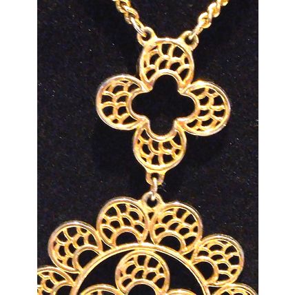 Vintage 70's Boho Goldtone Fringe Ornate Double Medallion Pendate Necklacew RARE