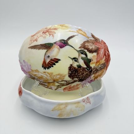 Vintage L.J Pearson Porcelain Painted Art Hummingbird Nest Trinket Box