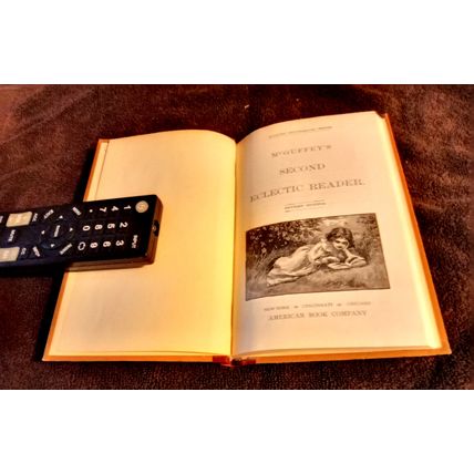 McGuffey's Second Eclectic Reader By H. H. Vail 1920 Hardcover Book Great Shape