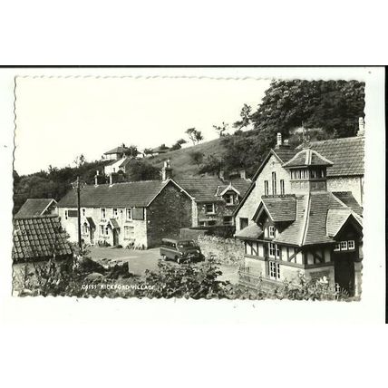 Gloucestershire RICKFORD VILLAGE Postcard (C.6151)