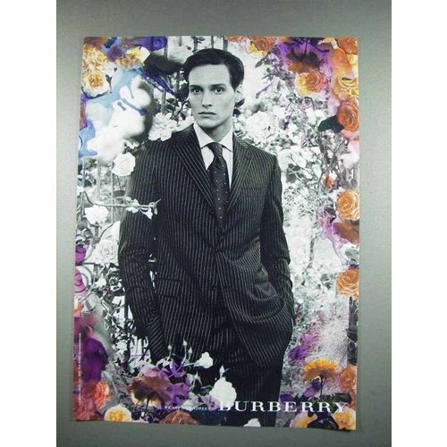 2004 Burberry Fashion Ad
