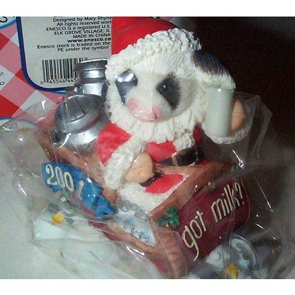 Mary's Moo Moos - 2001 - Got Milk? - - Enesco #858935 - - MIB