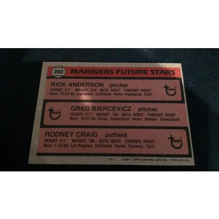 1981 Topps Card # 282 Seattle Mariners Future Stars Very Good-Excellent (4)