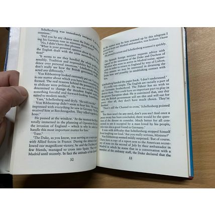 1980 HARRY PATTERSON "TO CATCH A KING" WAR FICTION HARDBACK BOOK (P3)