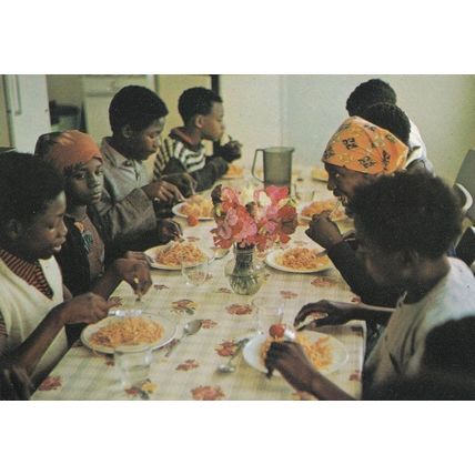 Pestalozzi Children's Village Trust Nigerian British Group 1980s Postcard