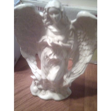 Figurine Angel ceramic white