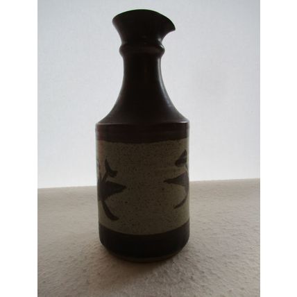 Large Jaquie Durant studio pottery jug, 1970s, Pendeen, Cornwall.