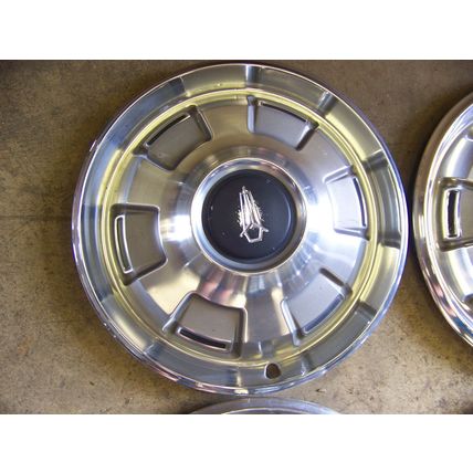 1968 PLYMOUTH BARRACUDA HUBCAPS WHEEL COVERS 1969 SATELLITE BELVEDERE VALIANT
