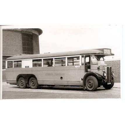 Black & White Photograph of London Transport - GO 5114 ex. London General