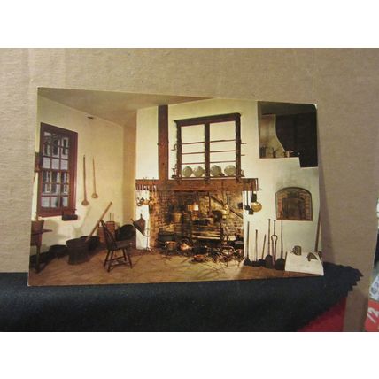 FAMILY KITCHEN, MOUNT VERNON, VIRGINIA, USA. unused postcard George Washington =