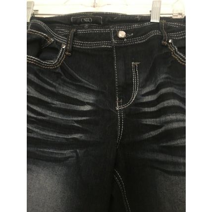 Cato Women's Blue Jean Bermuda Shorts Pockets Zip & Button Size 12