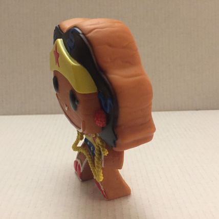 Loose DC Superheroes Gingerbread Wonder Woman Funko Pop Figure #446
