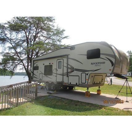 2016 Rockwood Ultra Lite 8280WS