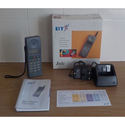 VINTAGE 1995 BT CELLNET JADE MOBILE 'PHONE IN ORIGINAL PACKAGING