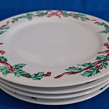Lot 4 International CHRISTMAS RIBBONS Salad PLATES 7 3/4" Tableworks Holly
