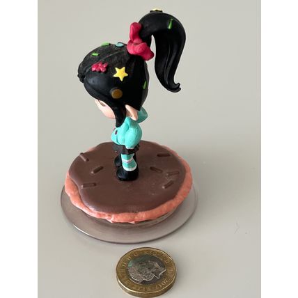 DISNEY INFINITY WRECK IT RALPH VANELLOPE FIGURE
