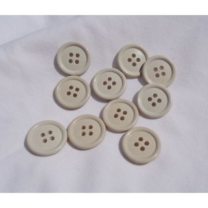 FF10 Taupe Buttons 4 Hole Round 20mm 10 Pieces 3/4 Inch
