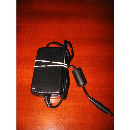 Used Hipower Model EA1060A AC Laptop Adaptor