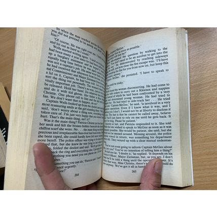 1990 PETER ESSEX "THE EXILE" SOUTH AFRICA GUERRILLA FICTION PAPERBACK BOOK (P3)