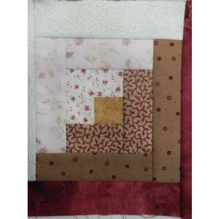 Quilt Homecrafted A Quilter's Home is a Log Cabin with Pillowcase 071320QPC