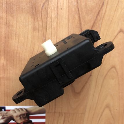Nissan INFINITI 27731-JN60A Actuator Mode Motor Blend Air In HVAC OEM Type 1